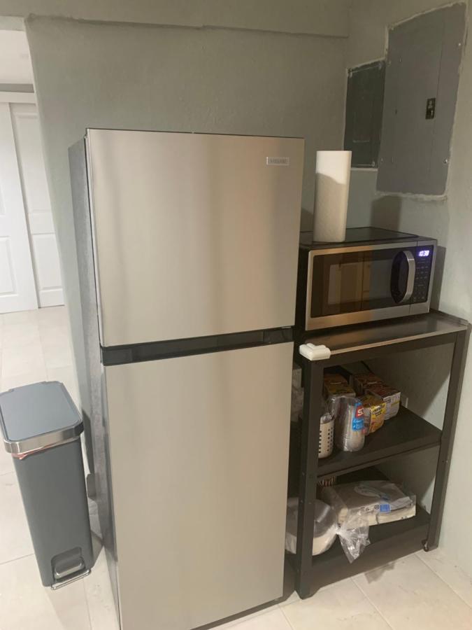 Stylish Basement Studio In Central El Paso - Very Spacious Εξωτερικό φωτογραφία